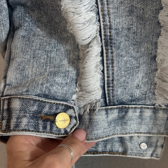 Paparazzi jeans Distressed Denim Jacket - Picture 5 of 7